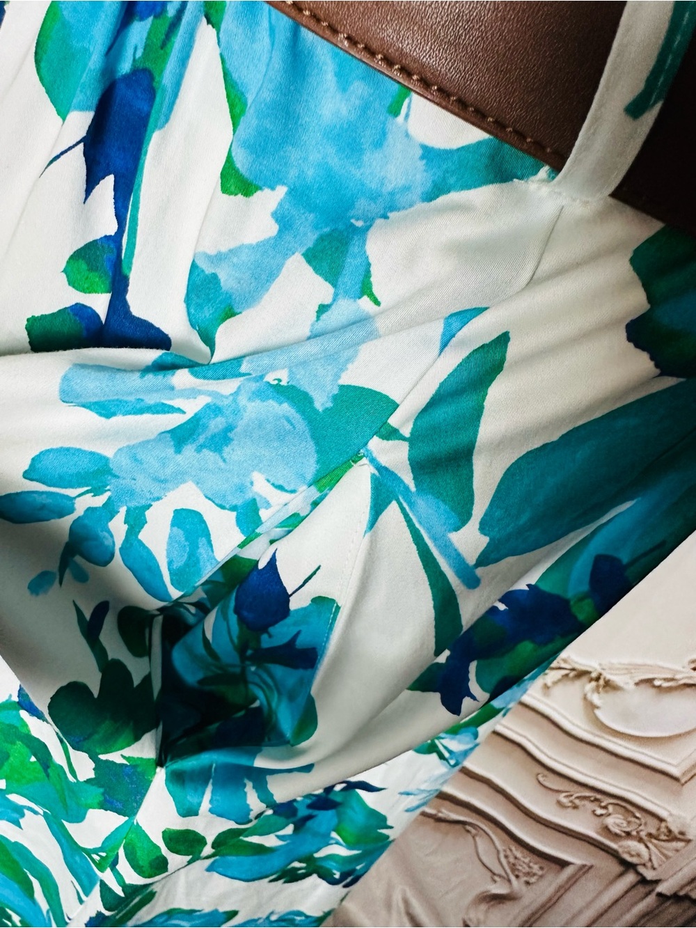 Calvin Klein Blue & Green Floral V-Neck Maxi Dress comes with belt. - Picture 6 of 10